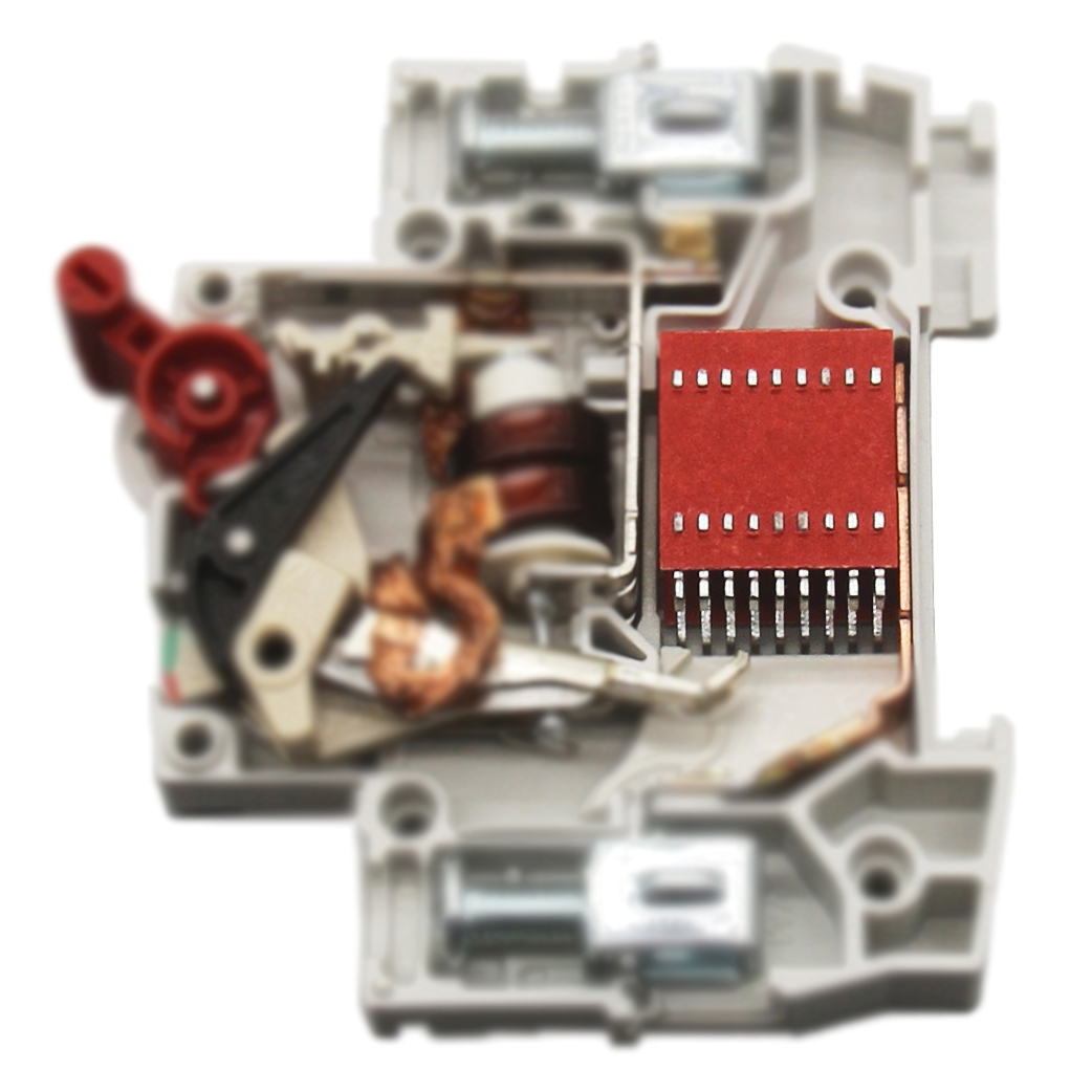 Small circuit breaker arc extinguishing chamber